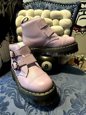 Rare color! Dr Martens Devon Flower Lavender Lilac size 7/EU 38